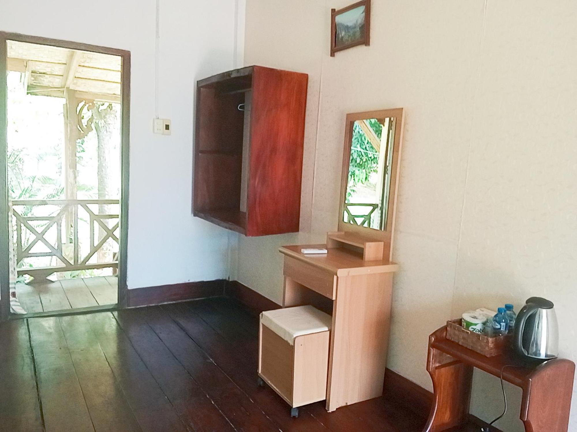 Vangvieng Ruby'Homestay Ванг-Виенг Экстерьер фото