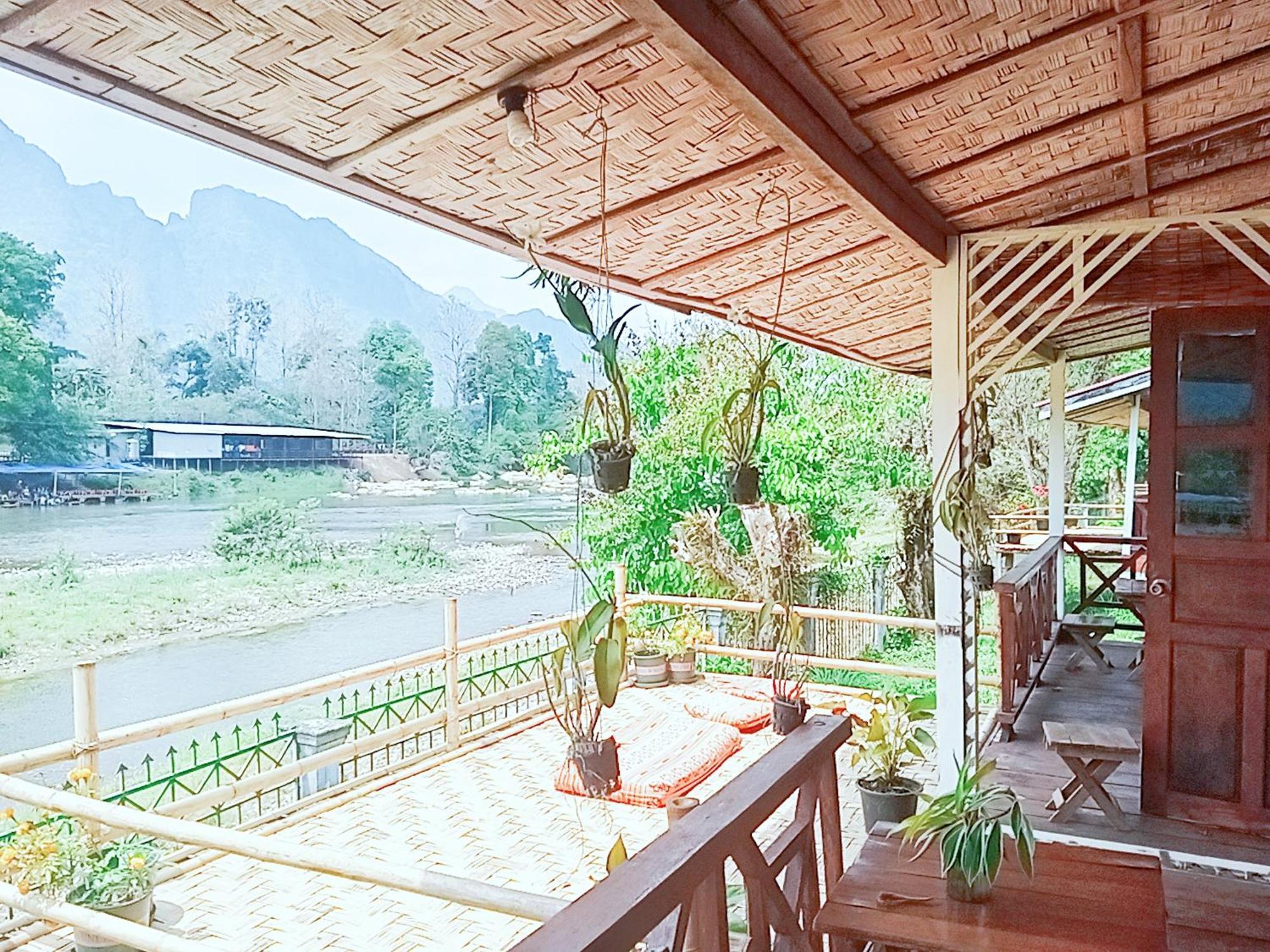Vangvieng Ruby'Homestay Ванг-Виенг Экстерьер фото