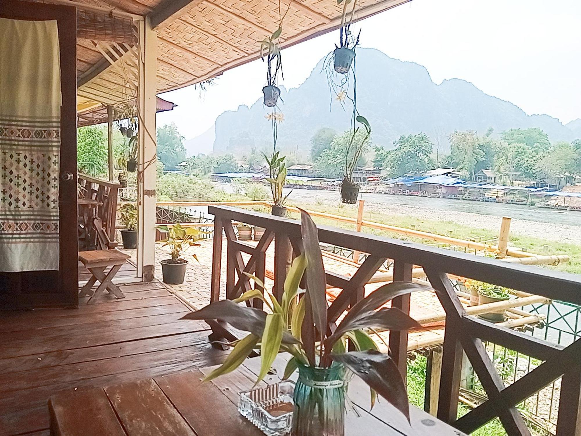 Vangvieng Ruby'Homestay Ванг-Виенг Экстерьер фото